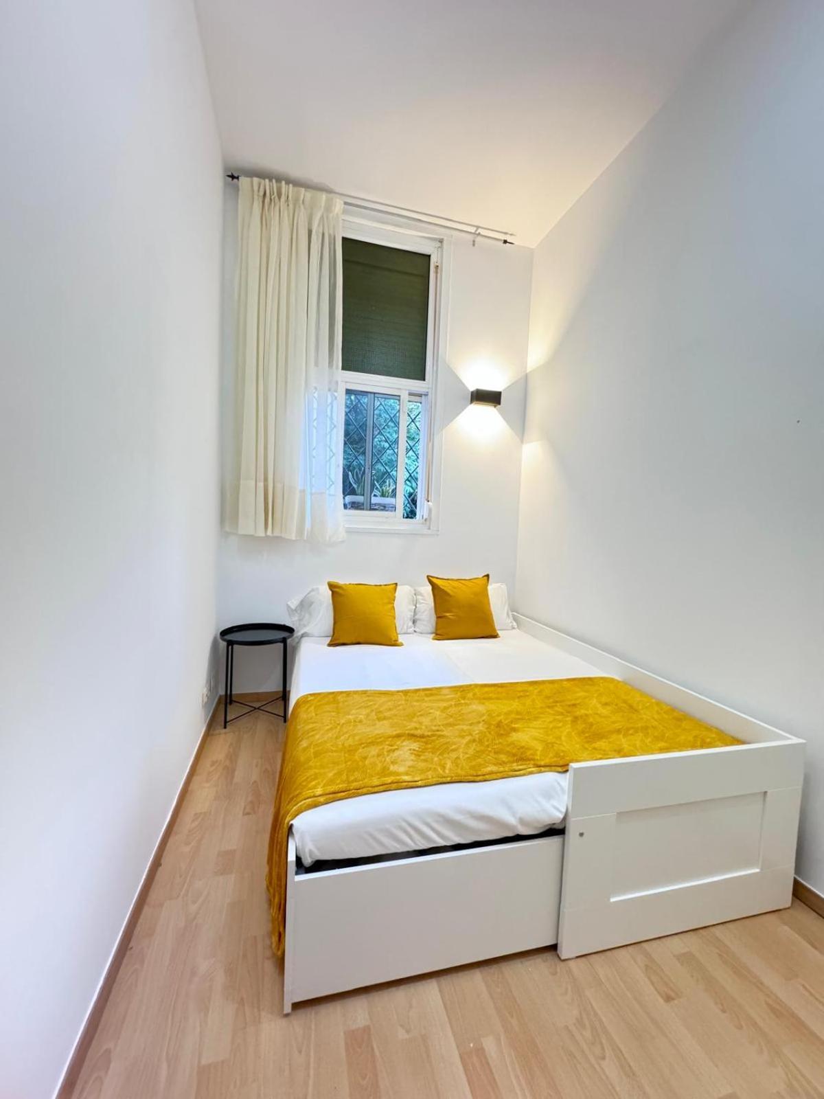 Pamis Apartament Sants, Barcelona Exteriér fotografie